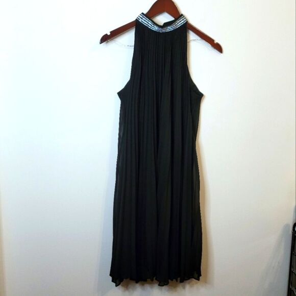 Luxe by Carmen Marc Valvo Black High Neck Rhinestone Keyhole Dress Size Medium - Picture 1 of 9